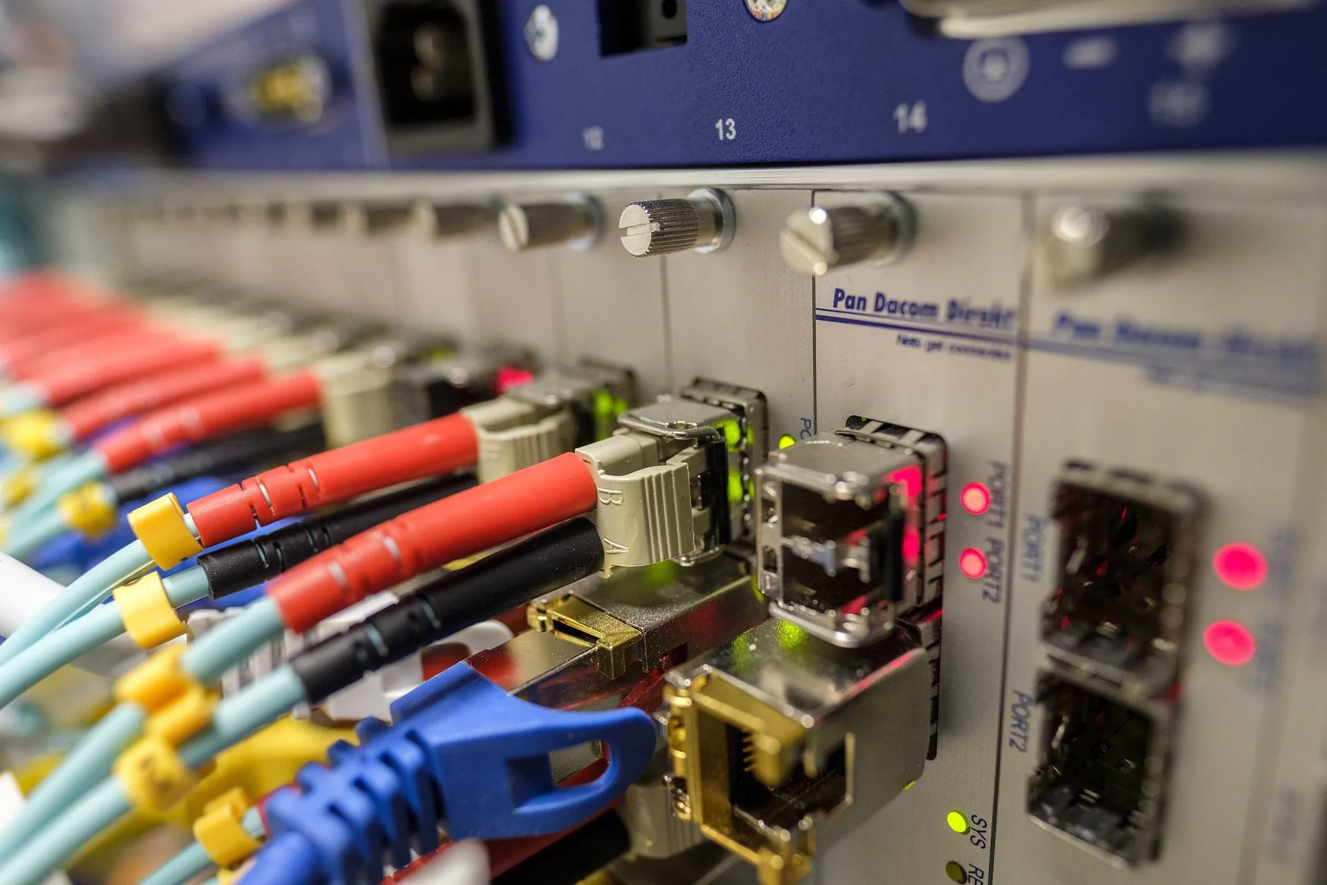How to Choose the Right Network Switch in Dubai: A 2025 Buyer’s Guide
